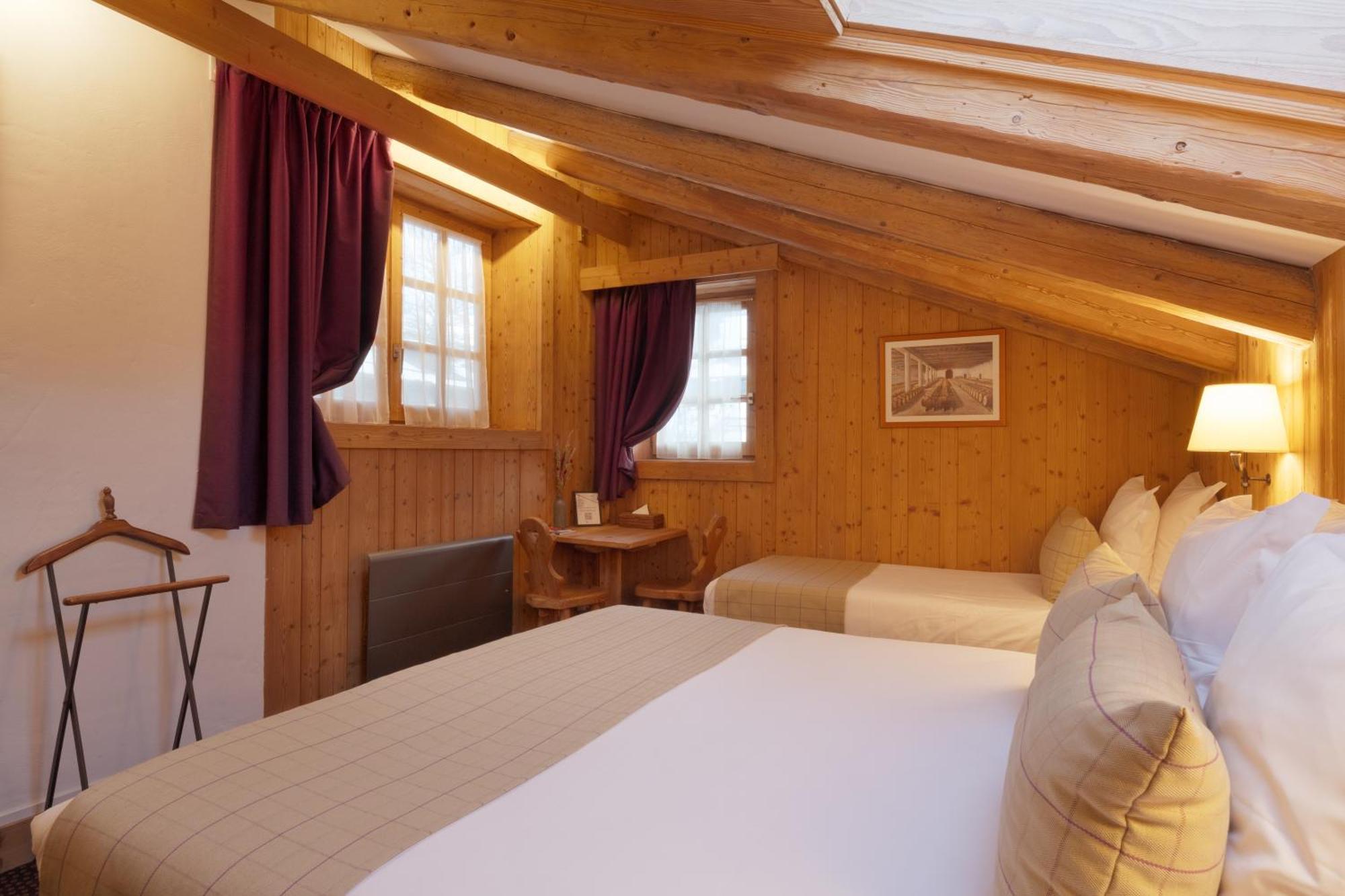 La Ferme Du Golf Hotell Megève Rum bild