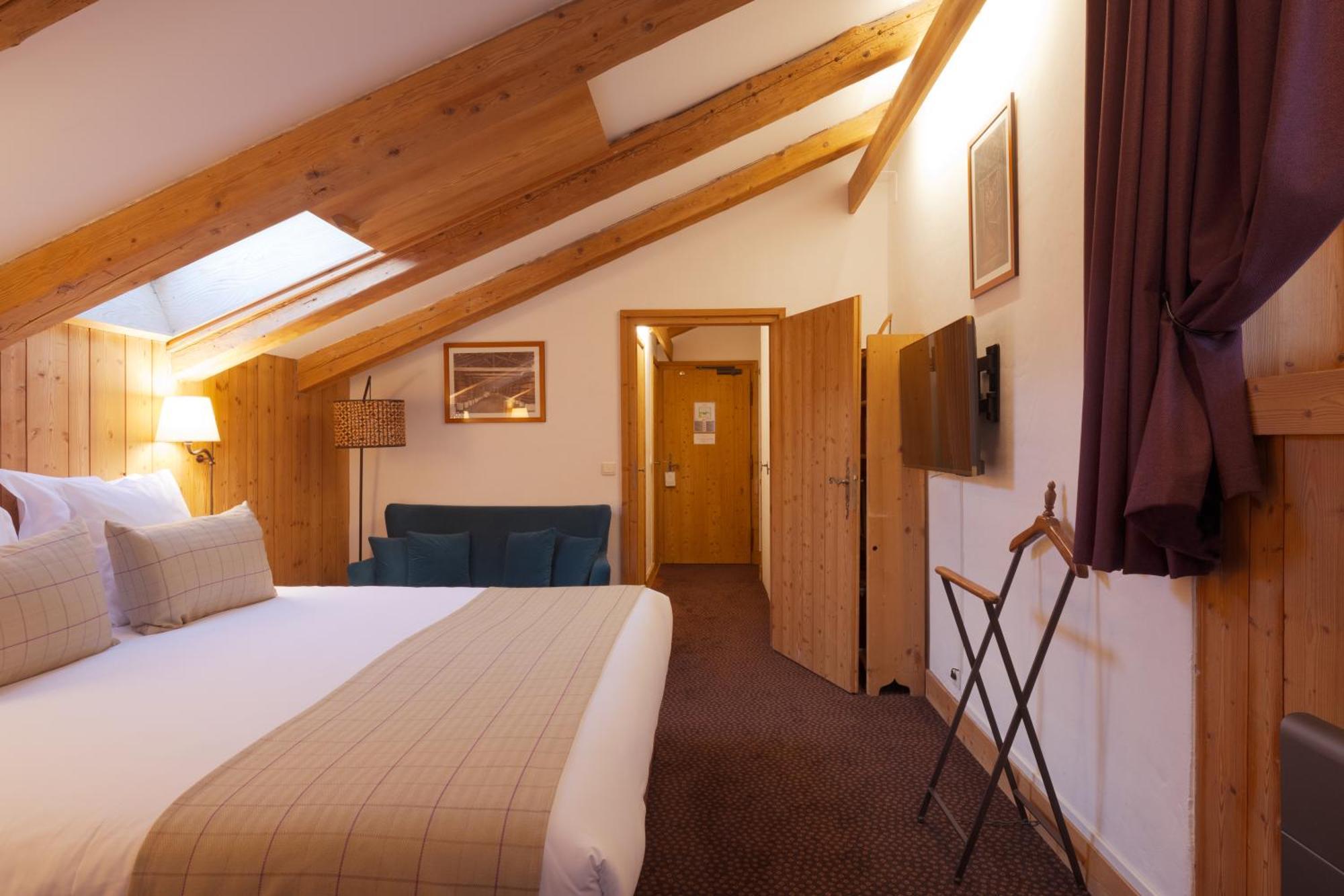 La Ferme Du Golf Hotell Megève Rum bild