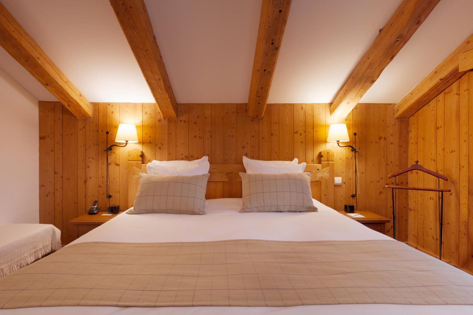 La Ferme Du Golf Hotell Megève Rum bild