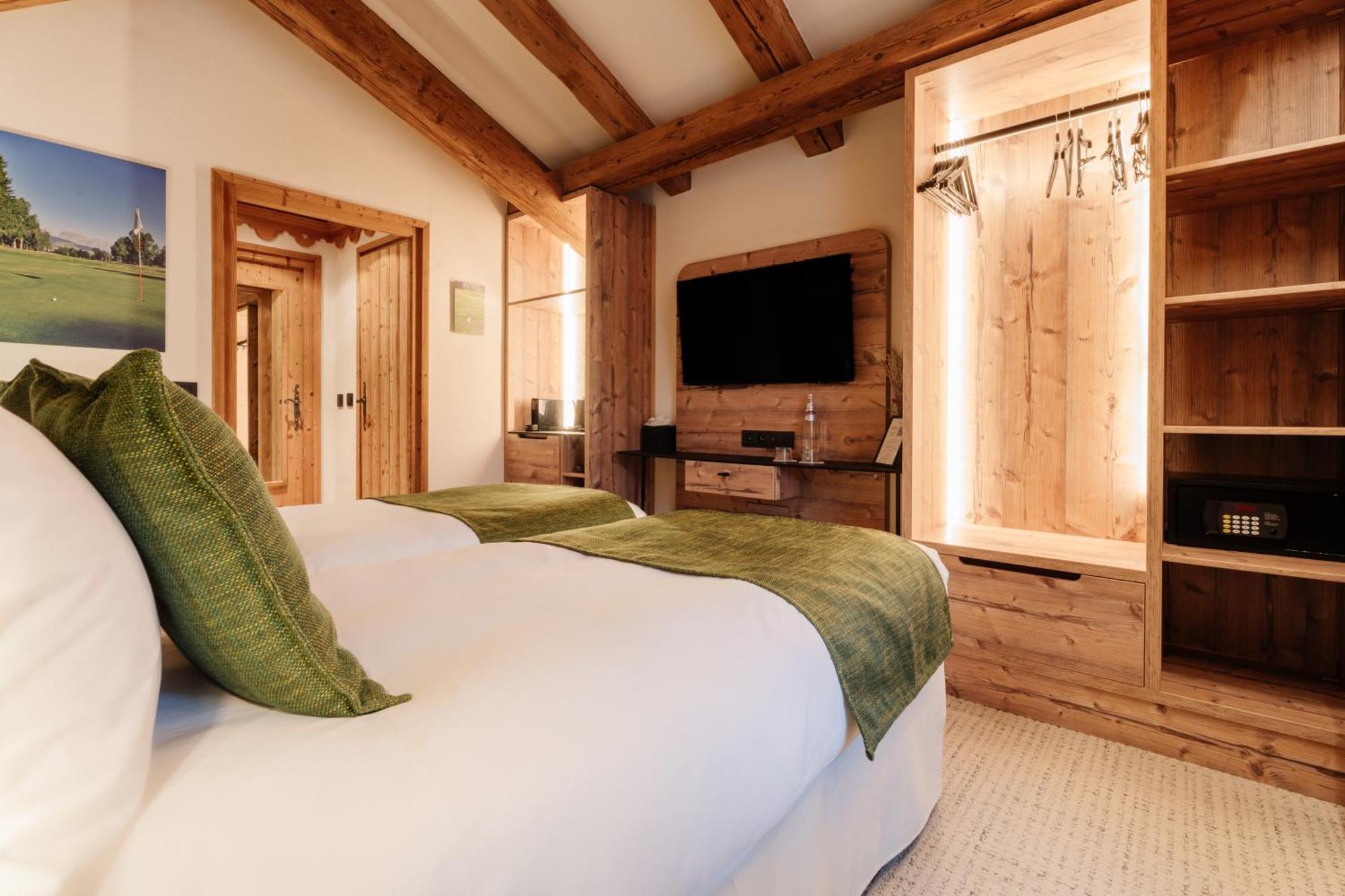 La Ferme Du Golf Hotell Megève Exteriör bild