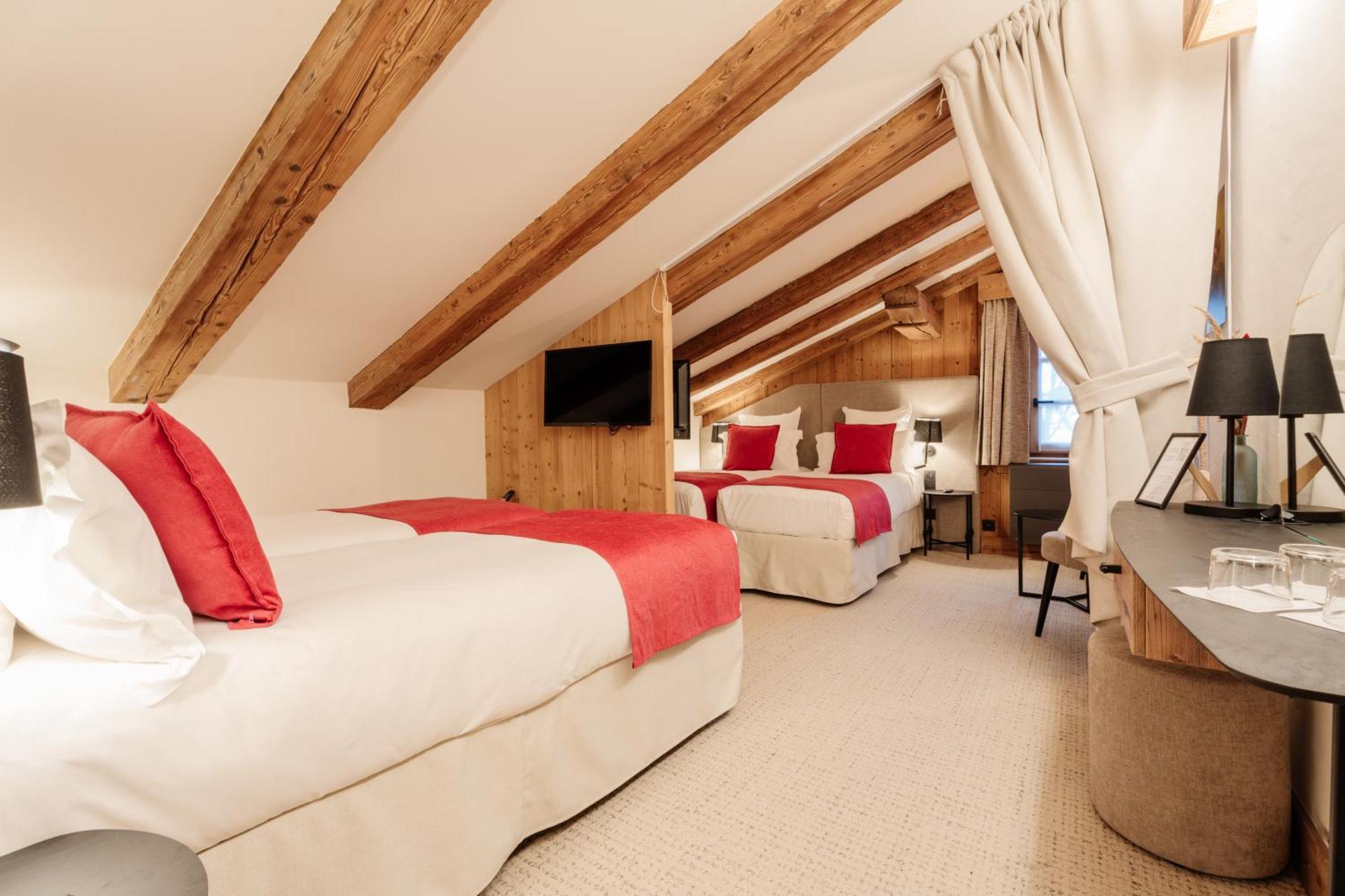 La Ferme Du Golf Hotell Megève Exteriör bild